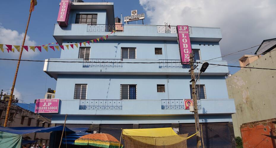 JP Deluxe Lodge, Bangalore 1
